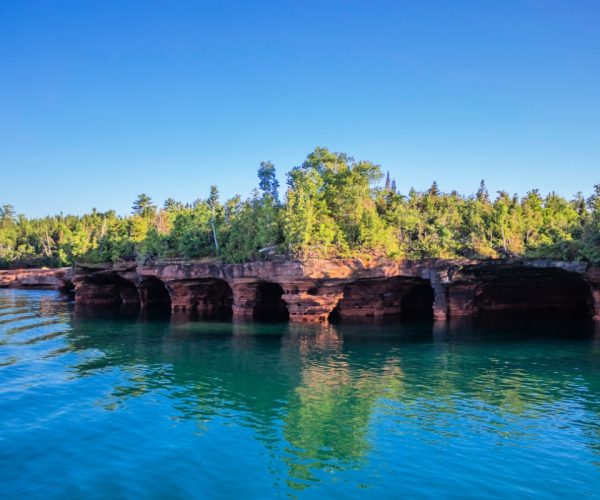 Forget The Caribbean! Why 2024 Is The Best Time To Visit Wisconsin’s 21 Gorgeous Islands